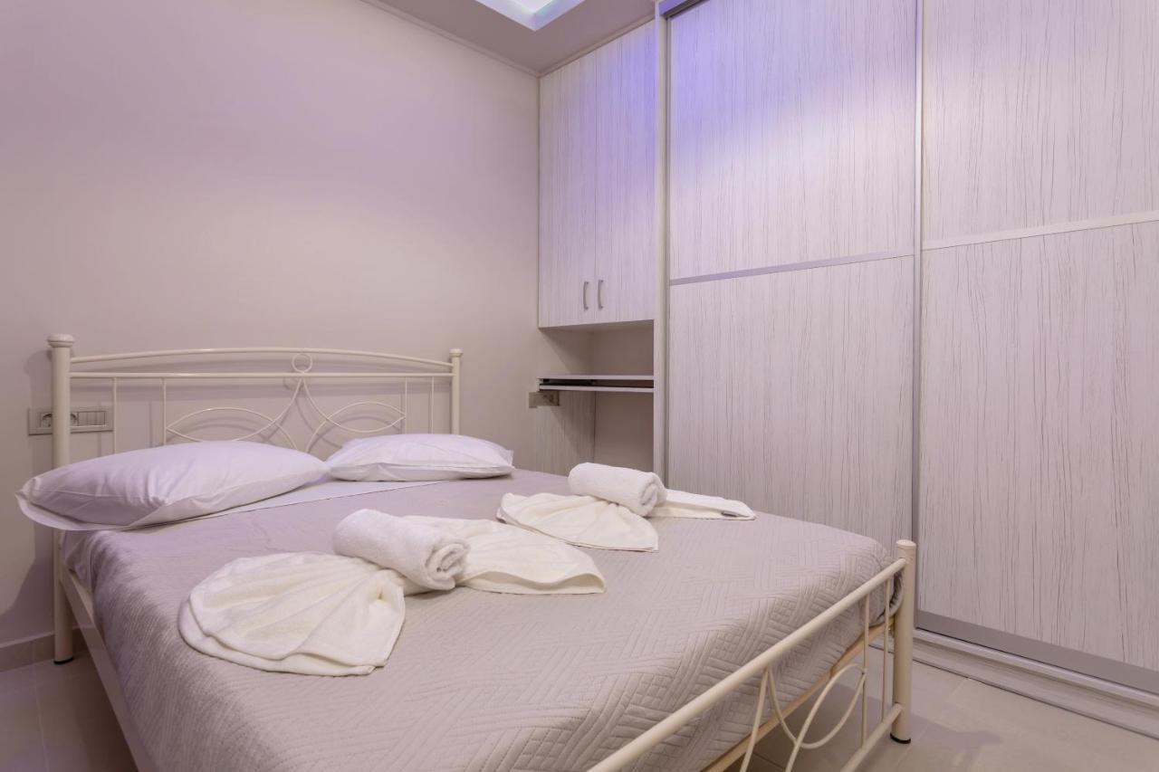 Evia'S Apartment - New Apartment In Town! ザキントス エクステリア 写真